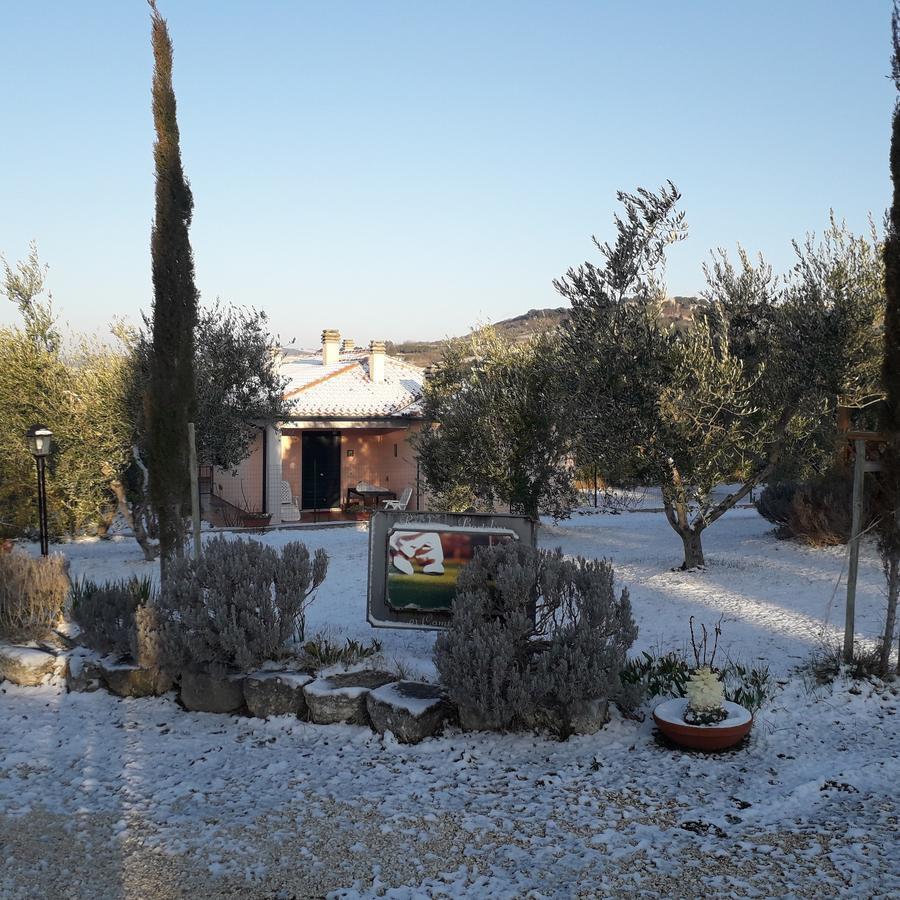 Residence Ai Campi Da Golf Saturnia Exterior foto